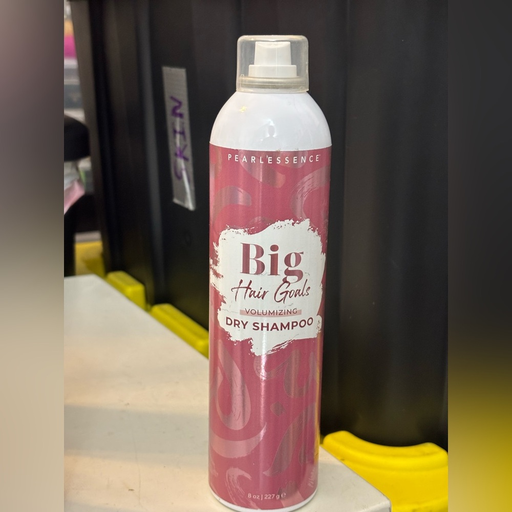 Pearlessence Big Hair Goals volumizing dry shampoo 8 Fl Oz